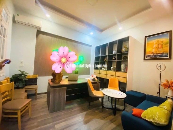 BÁN NHÀ PHÂN LÔ ĐƯỜNG BƯỞI - MT 8M - 72m2 - 5T - OTO TRÁNH - VỈA HÈ - KD -GIÁ CHỈ 23.4 TỶ
